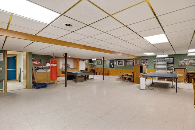 playroom with visible vents, billiards, light floors, and a drop ceiling