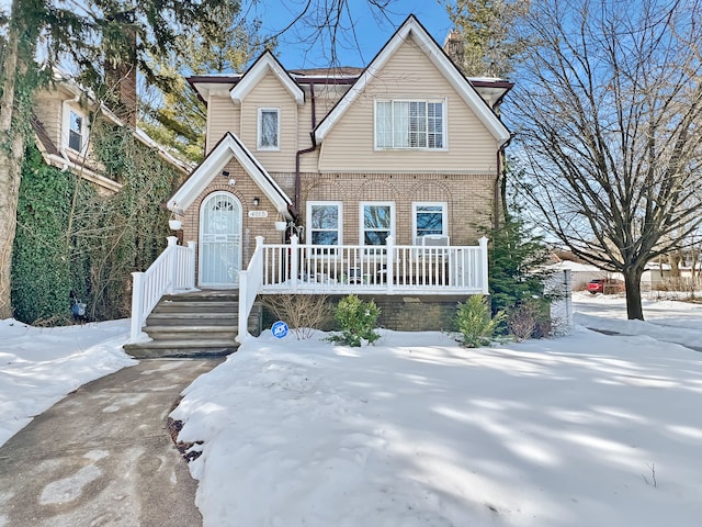 view of front of property with brick siding