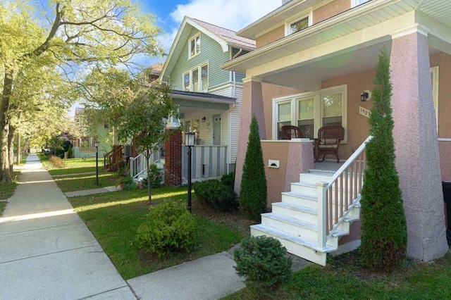 view of front of property featuring covered porch