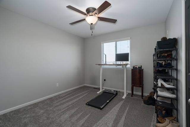 exercise area with ceiling fan, carpet floors, and baseboards