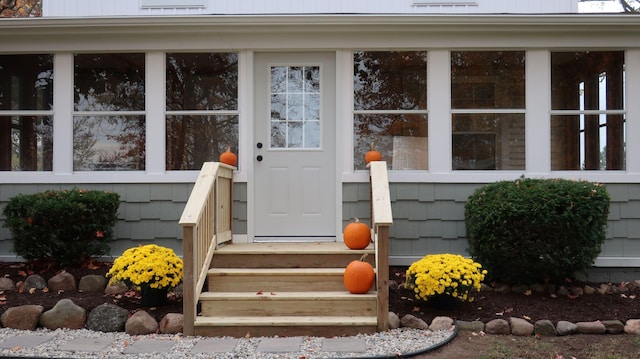 view of property entrance