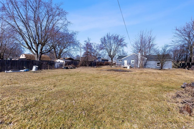 view of yard featuring fence