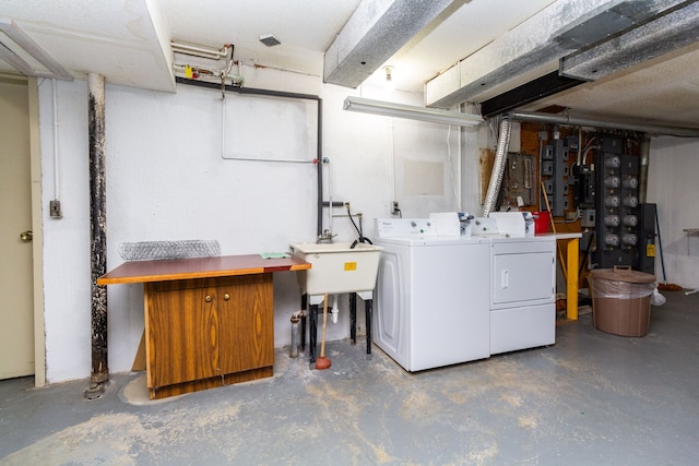 basement with washer and dryer