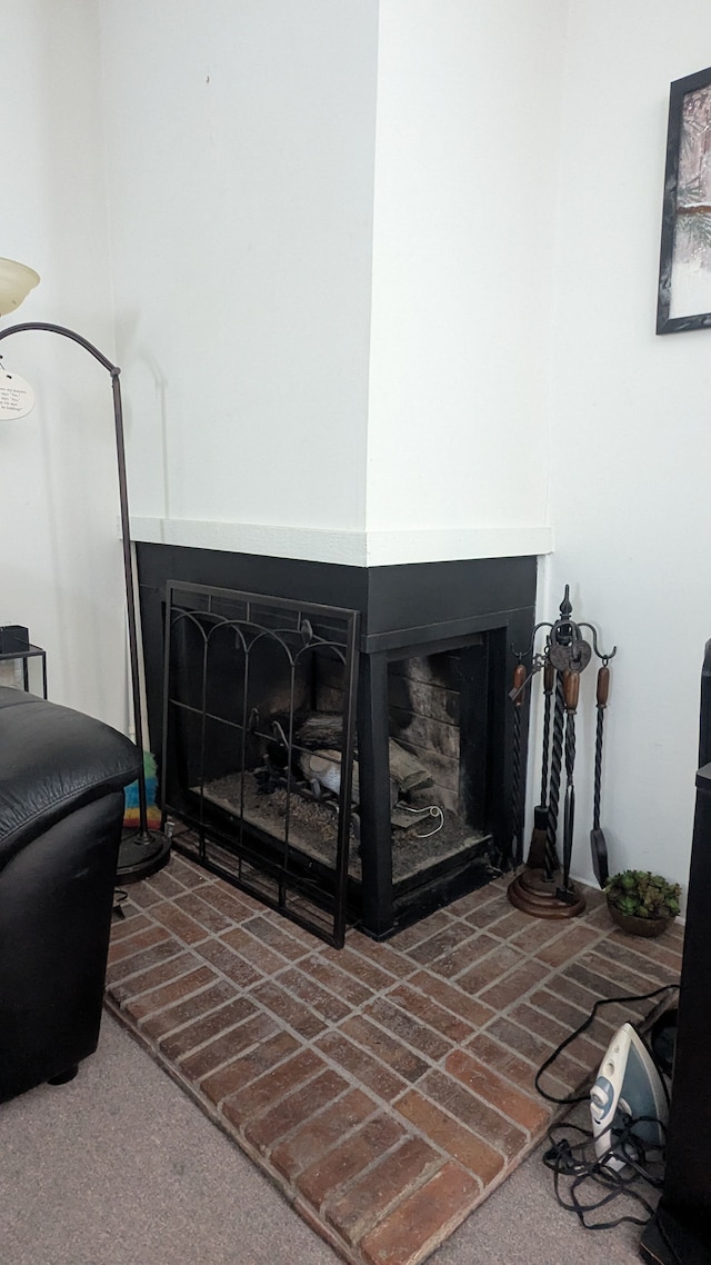 room details featuring a fireplace