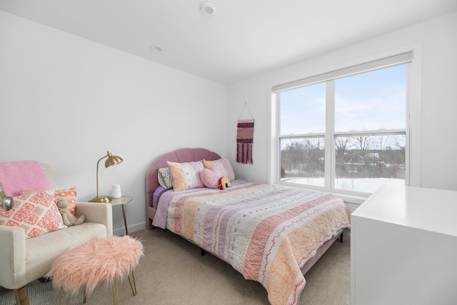 bedroom featuring carpet floors