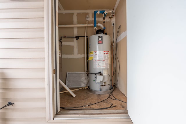 806 Brandon Ave, Pontiac, MI 48340 - utility room with gas water heater
