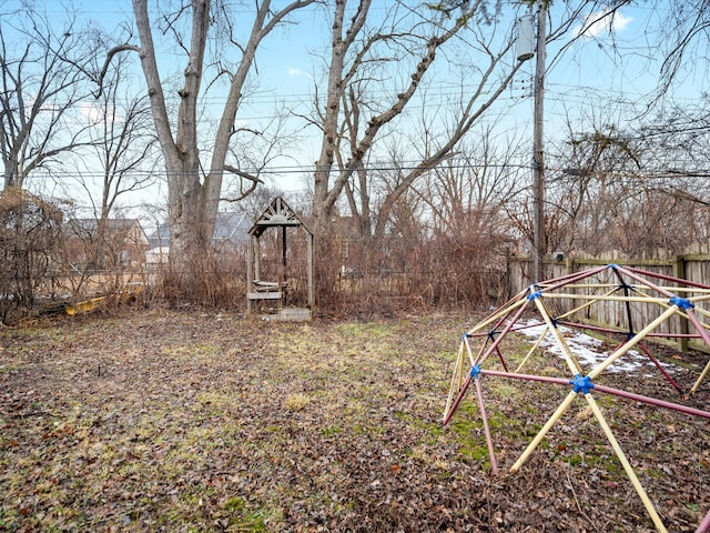 view of yard featuring fence