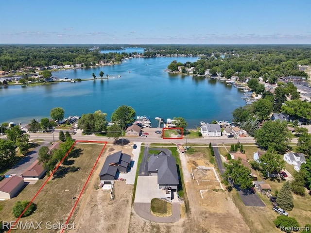 2105 S Long Lake Rd, Fenton MI, 48430 land for sale