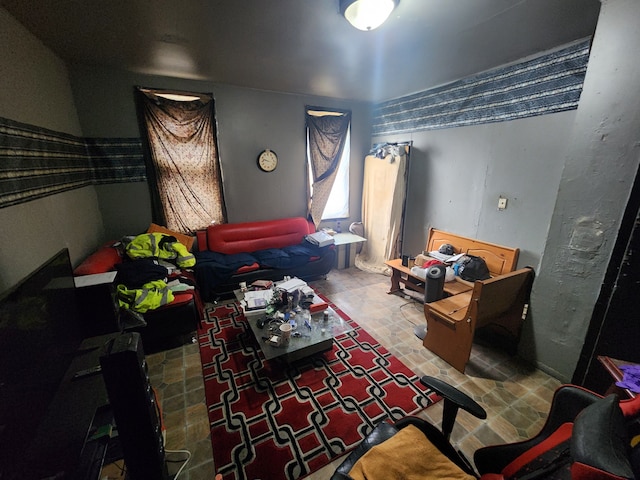 2124 E Forest Ave, Detroit, MI 48207 - view of living room