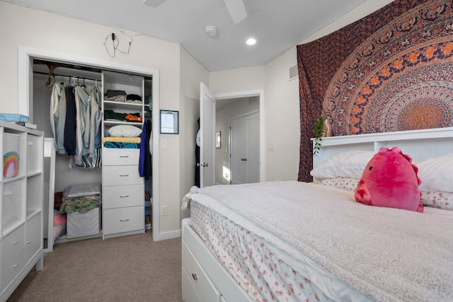 bedroom with ceiling fan, carpet floors, a closet, and recessed lighting