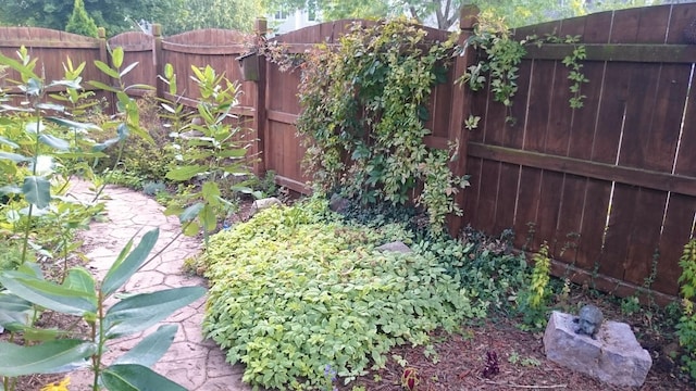 view of yard with fence