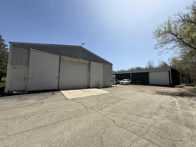 5235 Lahring Rd, Linden, MI 48451 - view of detached garage
