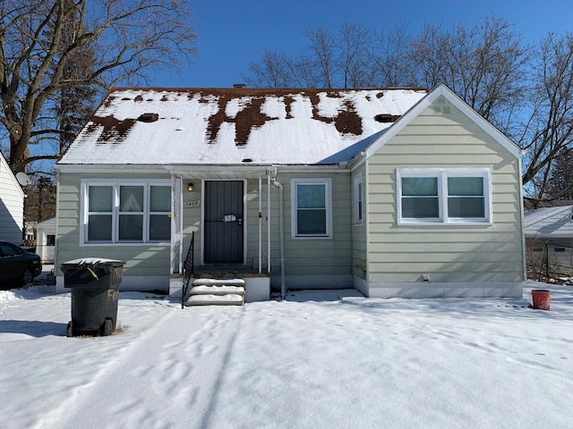 view of front of property