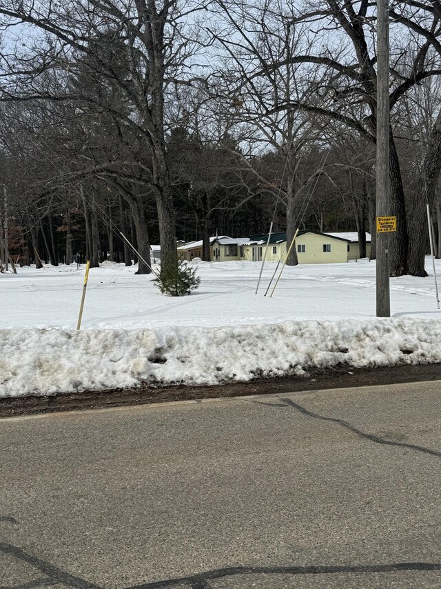 3222 E Houghton Lake Dr, Houghton Lake, MI 48629