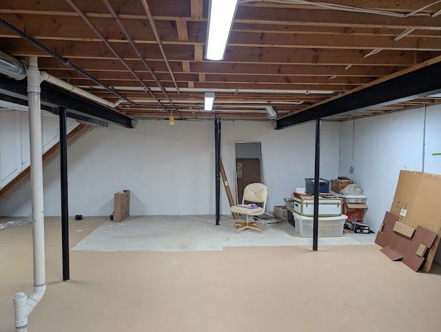 view of unfinished basement