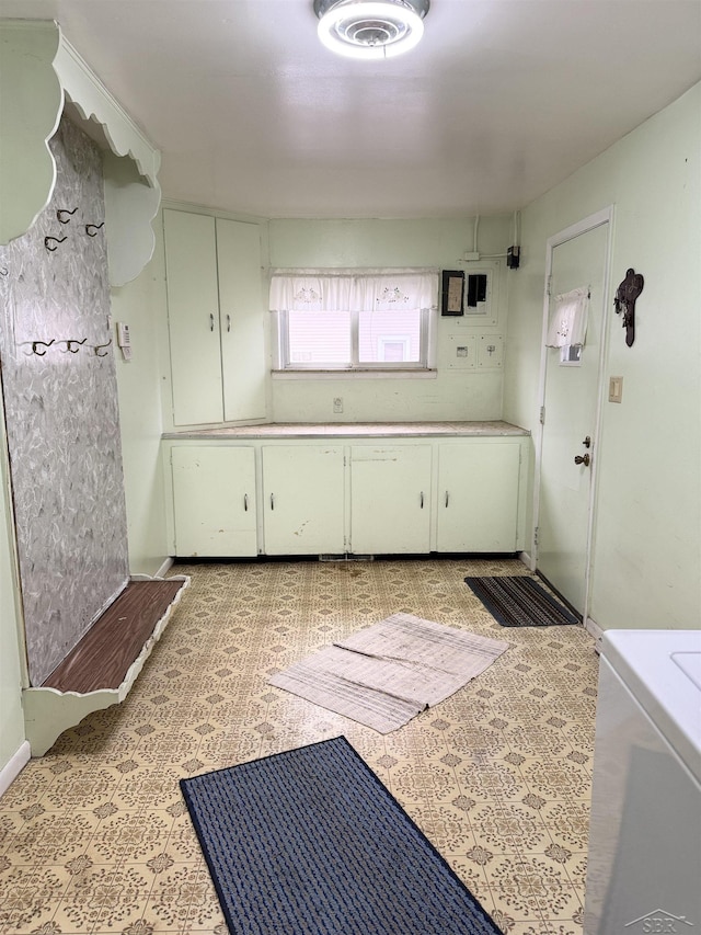 bathroom featuring tile patterned floors