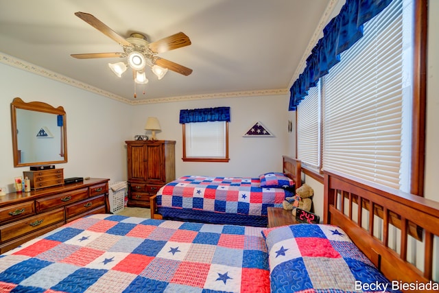 bedroom featuring a ceiling fan