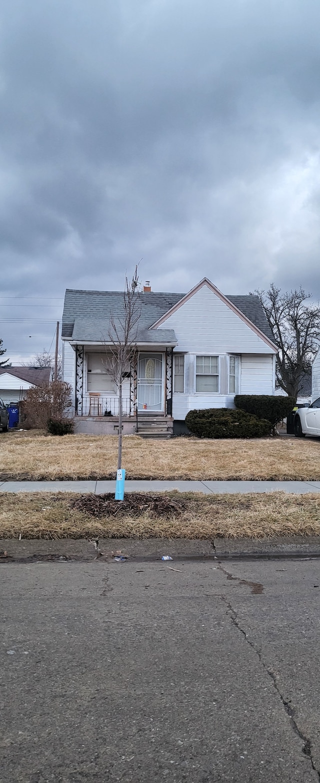 view of front of house