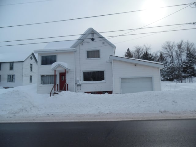 view of front of house featuring an attached garage