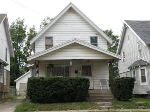 traditional style home with covered porch