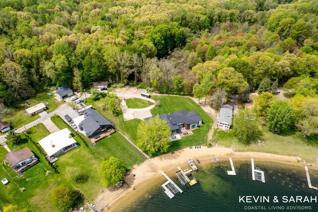 69088 Hillside Dr, Dowagiac, MI 49047