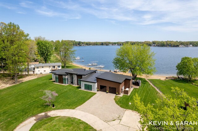 69088 Hillside Dr, Dowagiac, MI 49047