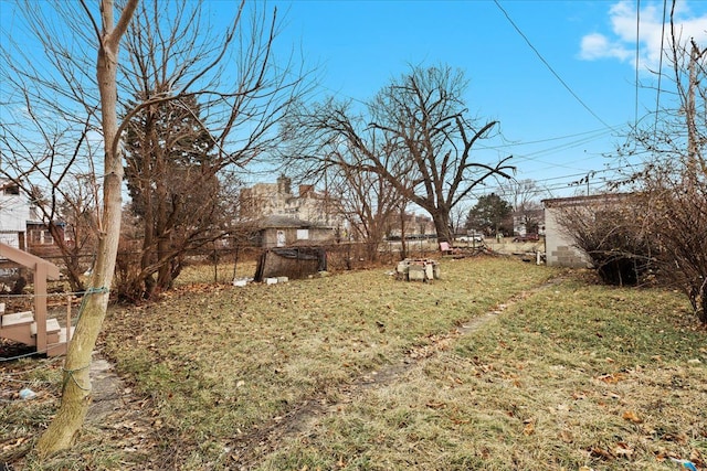 view of yard featuring fence