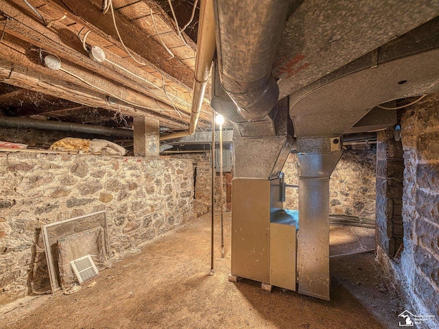 view of unfinished basement