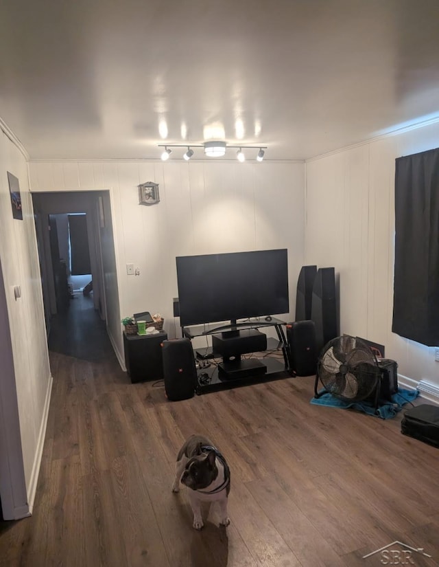 living room featuring wood finished floors