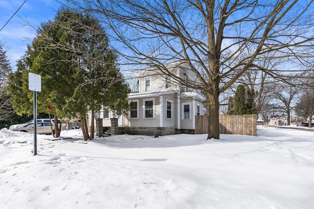 view of front of property with fence