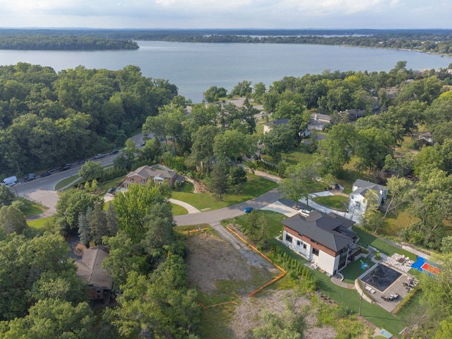 4053 Harbor Vista Dr, Orchard Lake, MI 48323