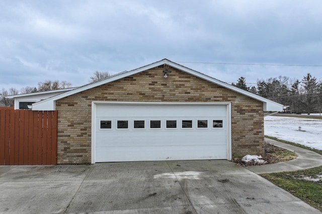 detached garage with fence