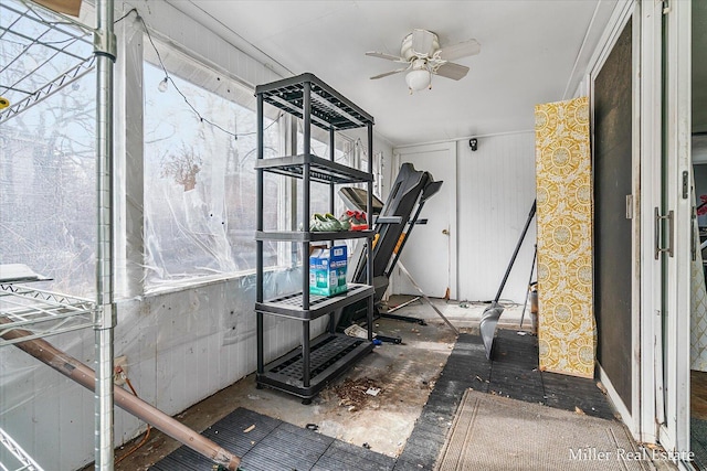 exercise area with a ceiling fan