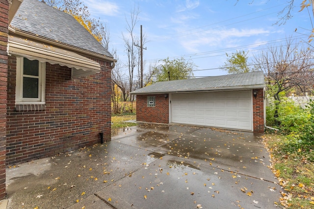 view of detached garage