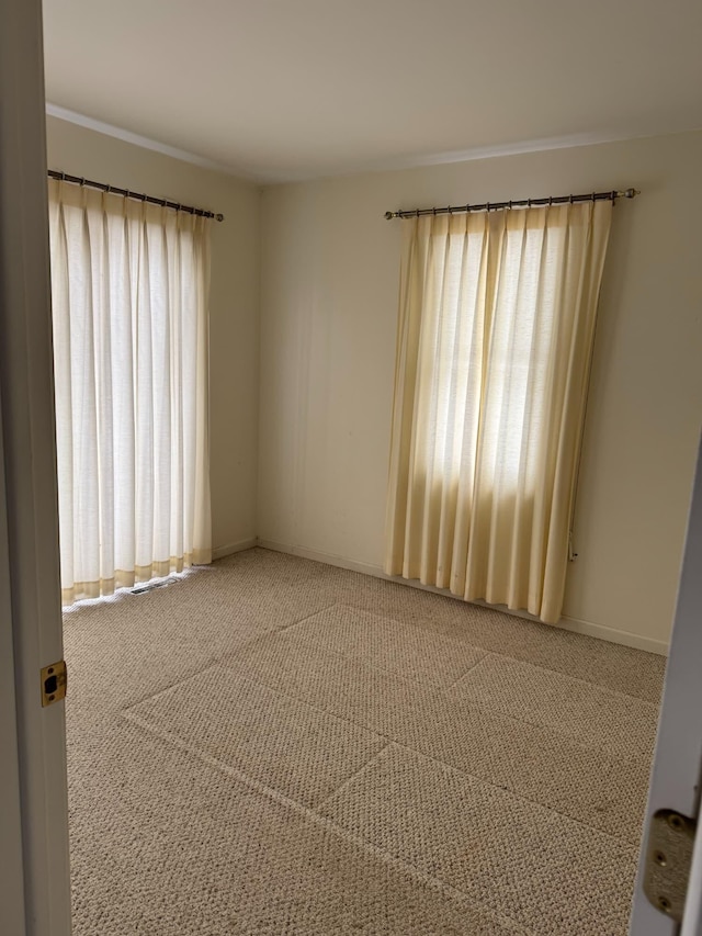 empty room with carpet