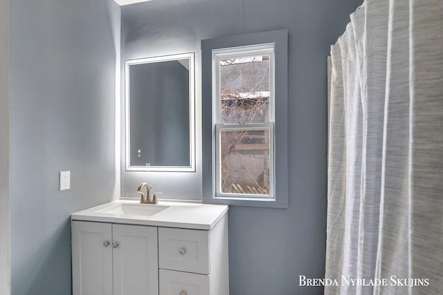 bathroom with vanity