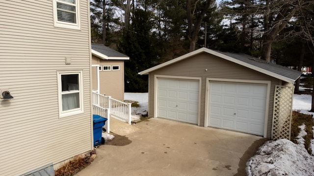 view of detached garage