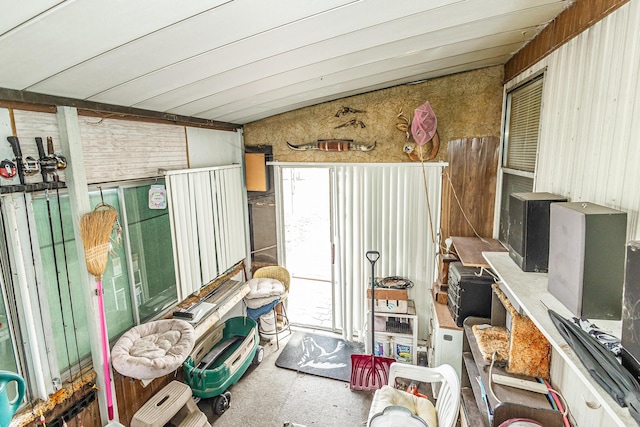 sunroom / solarium with lofted ceiling