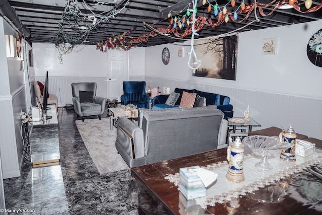 5324 Buchanan Ave, Warren, MI 48092 - living area with a wainscoted wall