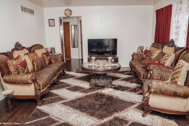 5324 Buchanan Ave, Warren, MI 48092 - living area featuring visible vents and wood finished floors
