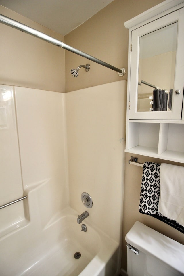 full bath featuring toilet and shower / bathtub combination