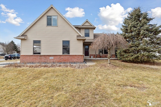 view of front of house with a front lawn