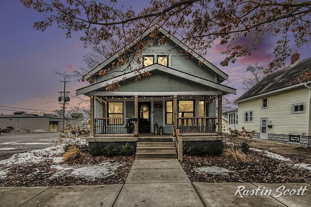 view of front of property with covered porch