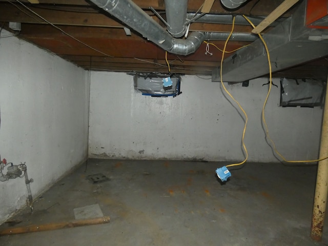 view of unfinished basement