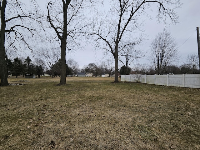 view of yard featuring fence