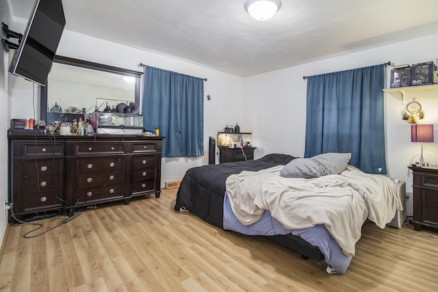 26382 Acorn St, Edwardsburg, MI 49112 - bedroom with wood finished floors