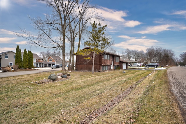 view of street with a residential view