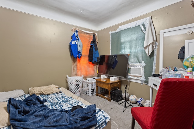 bedroom featuring carpet floors