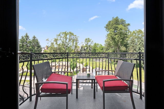 17965 Beck Rd, Northville, MI 48168 - view of balcony