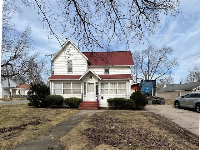 traditional home with driveway